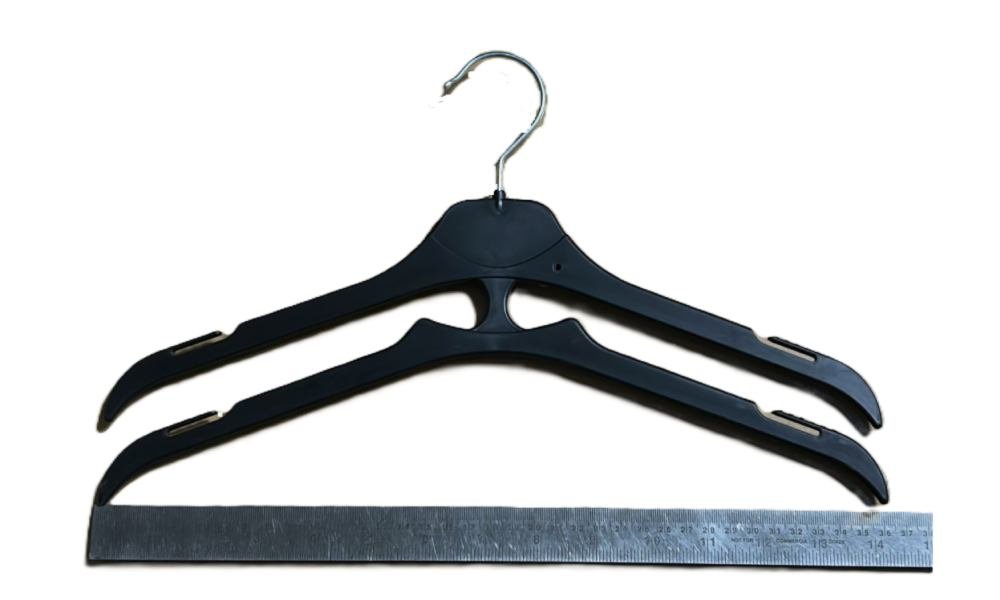 NC-2 Pack Hanger in Metal Hook